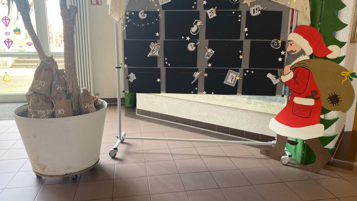 Schul-Adventskalender